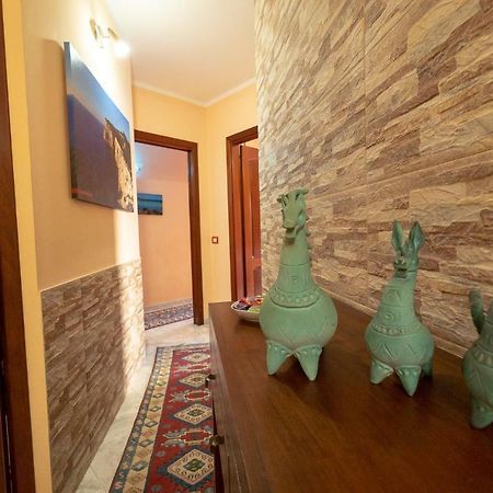 La Rosa - Elegant Rooms サッサリ エクステリア 写真
